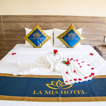 La Mia Lakeview Hotel Pleiku Exterior photo