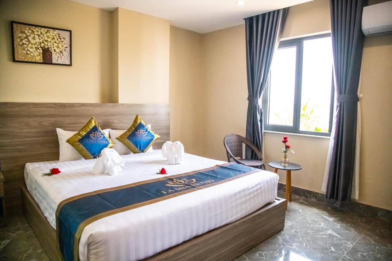 La Mia Lakeview Hotel Pleiku Exterior photo