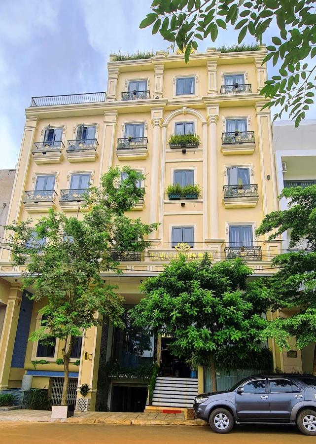 La Mia Lakeview Hotel Pleiku Exterior photo